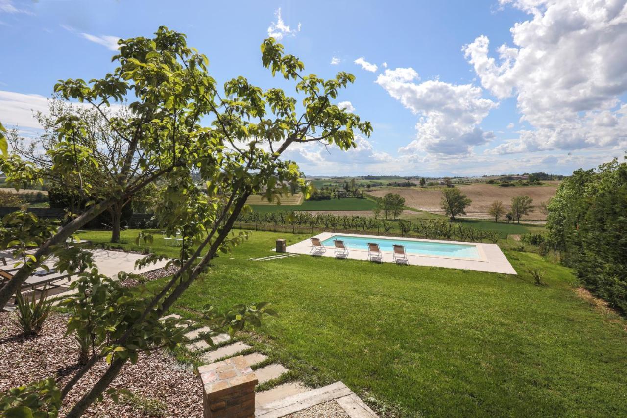 Nº18 A Private Country Hideaway In Monferrato Villa Alfiano Natta Luaran gambar